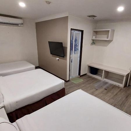 Angsoka Hotel Teluk Intan Eksteriør billede