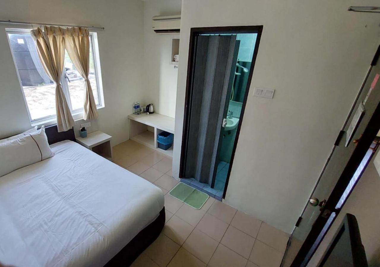 Angsoka Hotel Teluk Intan Eksteriør billede