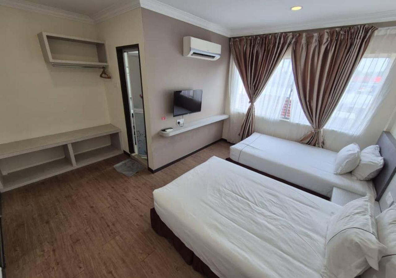 Angsoka Hotel Teluk Intan Eksteriør billede