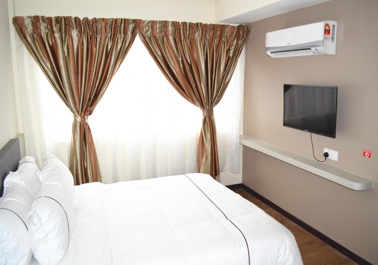 Angsoka Hotel Teluk Intan Eksteriør billede